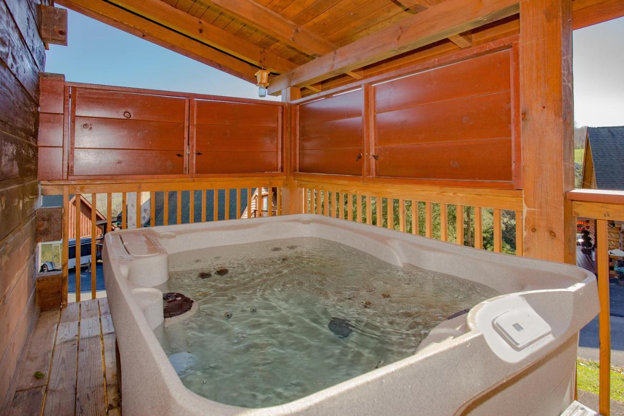 Highland Dream, Hot Tub, 1089 Free Tickets Each Paid Day, Dollywood And More Sevierville Eksteriør bilde