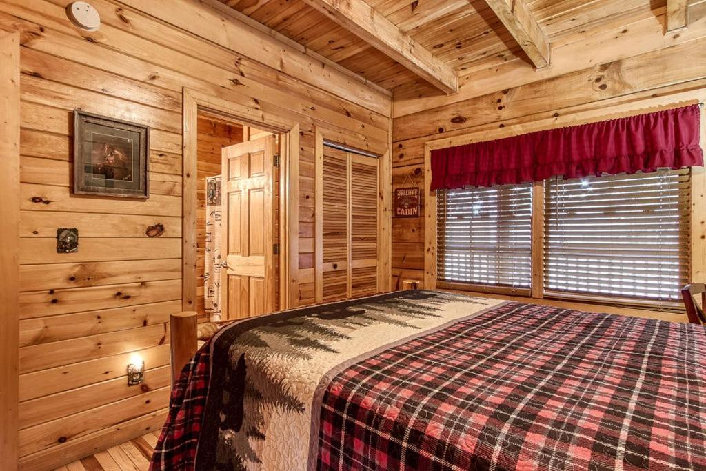 Highland Dream, Hot Tub, 1089 Free Tickets Each Paid Day, Dollywood And More Sevierville Eksteriør bilde